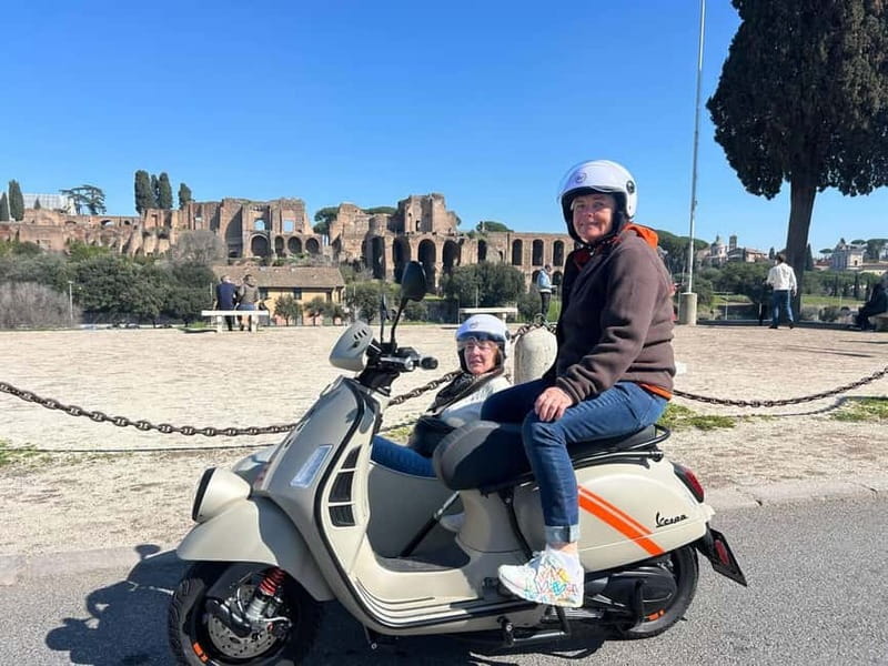 Vespa Sidecar Tour : Express Highlights of Rome - Colosseum stop: seeing the ancient center without the time drain