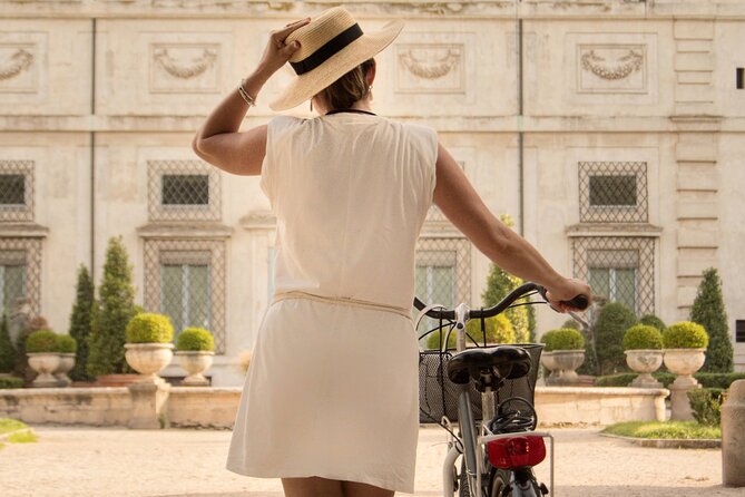 Villa Borghese E-bike Tour: Small Group in Rome's Beautiful Park - How the e-bike check and safety briefing shape your experience