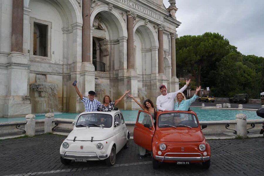 Vintage Fiat500 car Tour by Professional Photographer - The charm of a vintage Fiat 500 in Rome