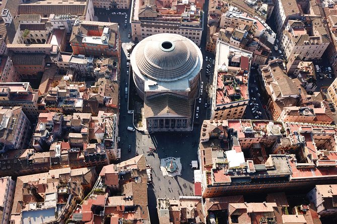 Walking Guided Tour and Rome's Iconic Temple Pantheon Entrance - Piazza Navona (10 minutes): what to look for in a hurry